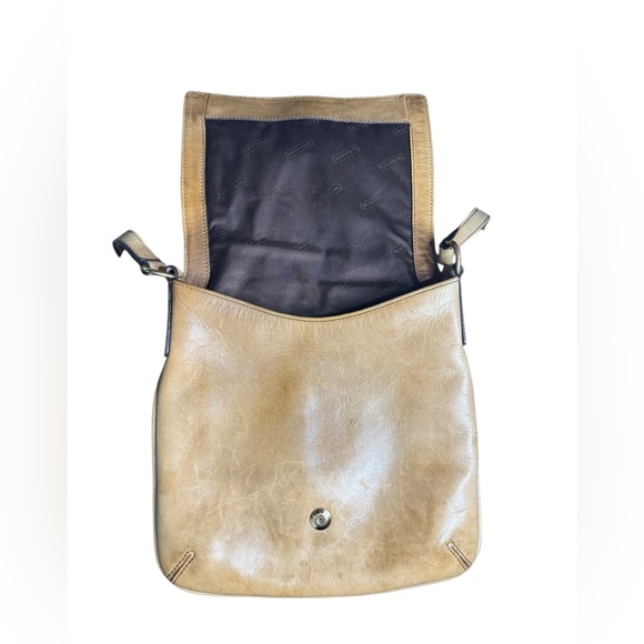 Coach Tan Vintage 2003 Legacy Flap Crossbody - Picture 3 of 10